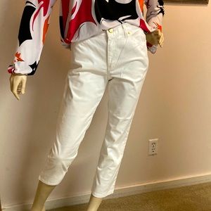 Vintage NEW YORK & Company White cropped jeans